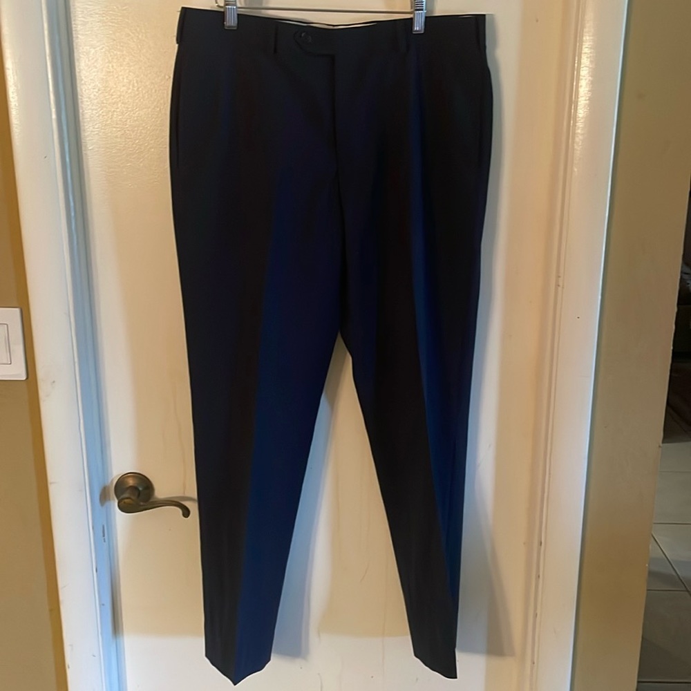 Brooks Brothers 36x31 Regent fit Navy with muted plaid dress pants